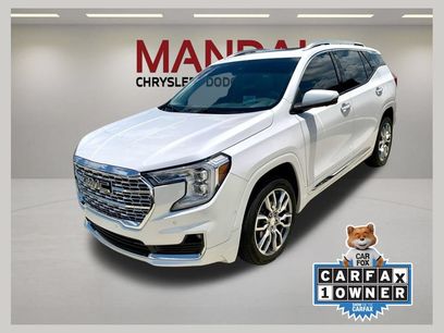 Used 2022 GMC Terrain Denali w/ Denali Premium Package