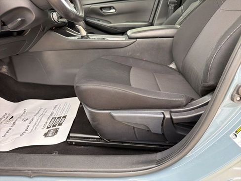 Used 2024 Nissan Sentra SV image 10