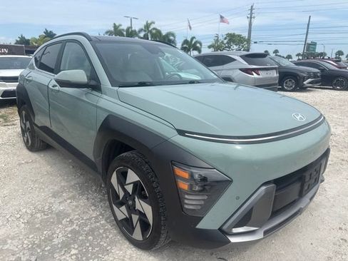 Used 2024 Hyundai Kona Limited AWD/4WD image 3