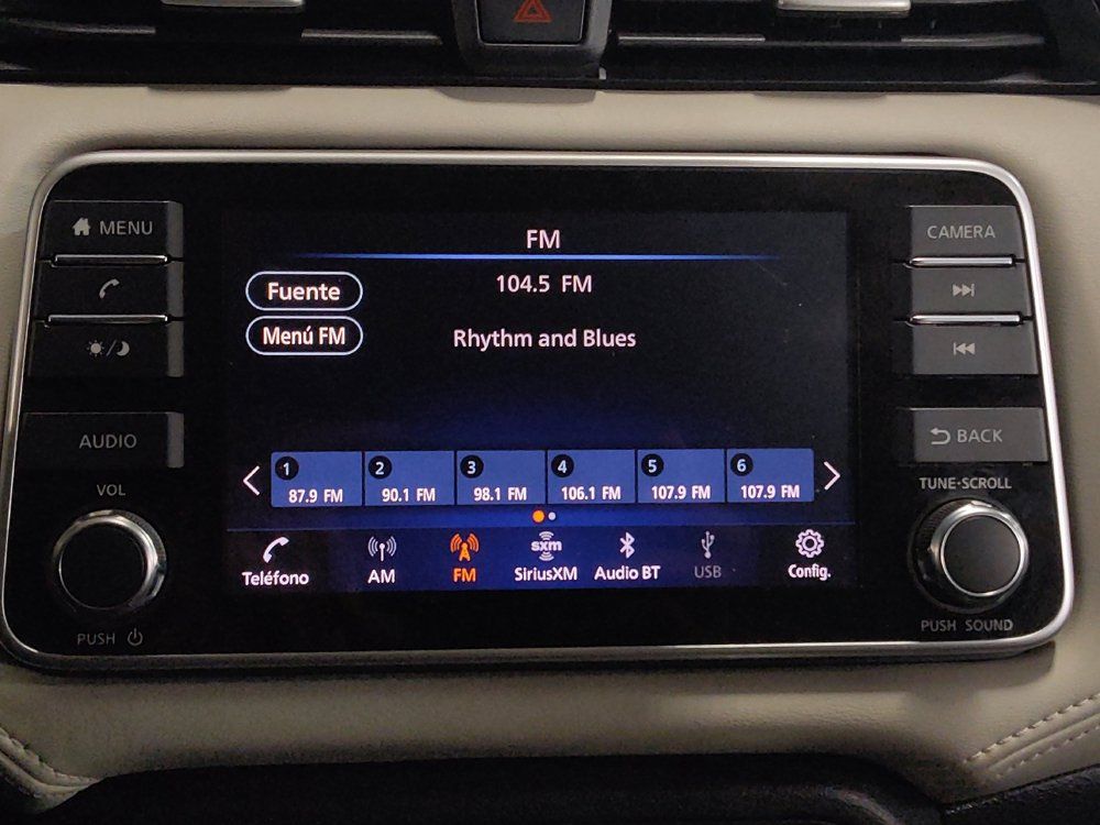 Used 2020 Nissan Versa SV FWD image 25