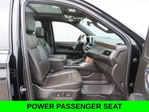 Used 2021 Chevrolet Suburban High Country w/ Premium Package AWD/4WD image 25
