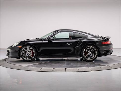 Used 2015 Porsche 911 Turbo AWD/4WD image 2