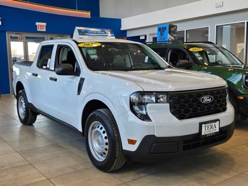 New 2026 Ford Maverick XL image 3