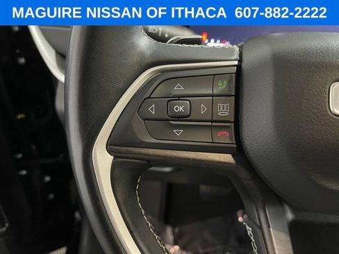 Used 2021 Jeep Grand Cherokee L Limited AWD/4WD image 24