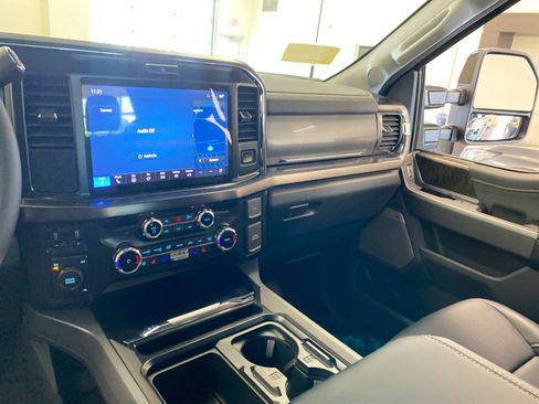 New 2026 Ford F250 Lariat AWD/4WD image 12