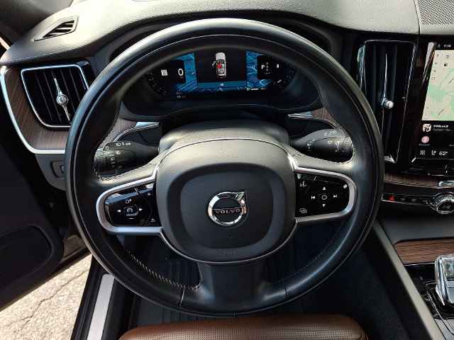 Used 2022 Volvo XC60 B5 Inscription w/ Advanced Package AWD/4WD image 20