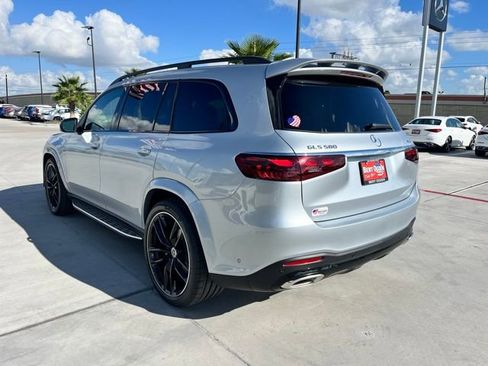 New 2026 Mercedes-Benz GLS 580 4MATIC image 5