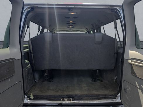 Used 2013 Ford E-350 and Econoline 350 XLT RWD image 24