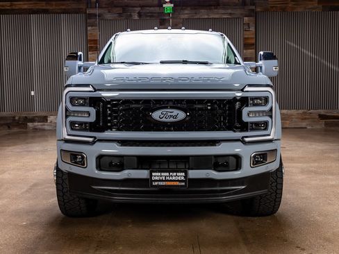 Used 2026 Ford F450 Platinum w/ Platinum Plus Package AWD/4WD image 2