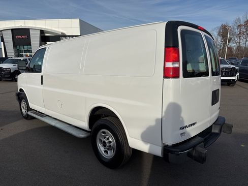 Used 2024 GMC Savana 2500 w/ Driver Convenience Package image 3