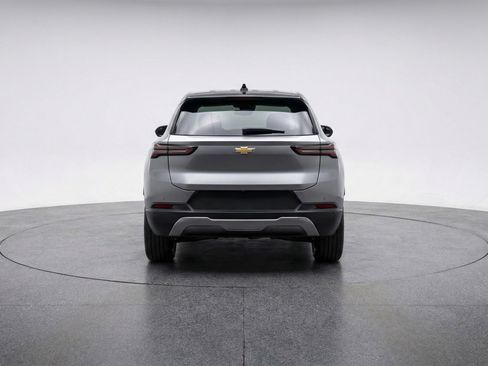 Used 2025 Chevrolet Equinox LT image 7