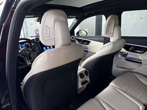 New 2026 Mercedes-Benz GLC 350e 4MATIC image 27