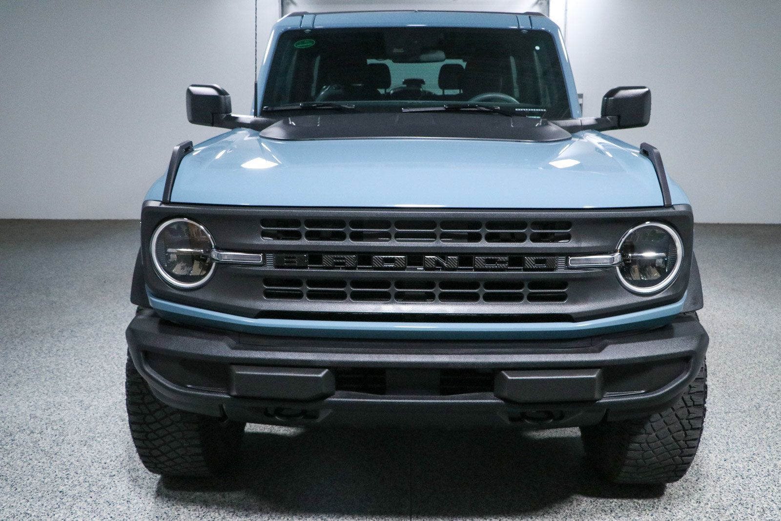 Used 2022 Ford Bronco 2-Door AWD/4WD image 4