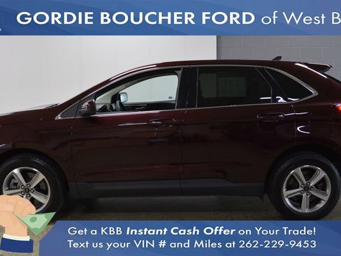 Certified 2024 Ford Edge SEL w/ Convenience Package AWD/4WD image 2
