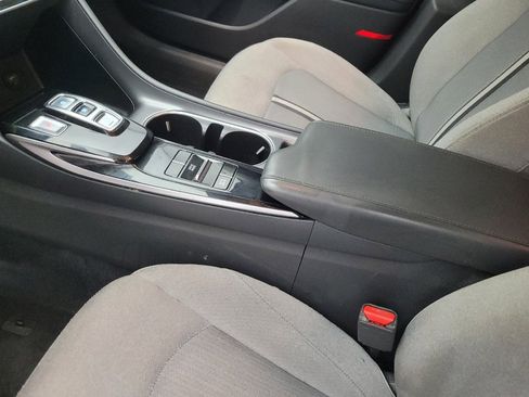 Used 2021 Hyundai Sonata SE image 26