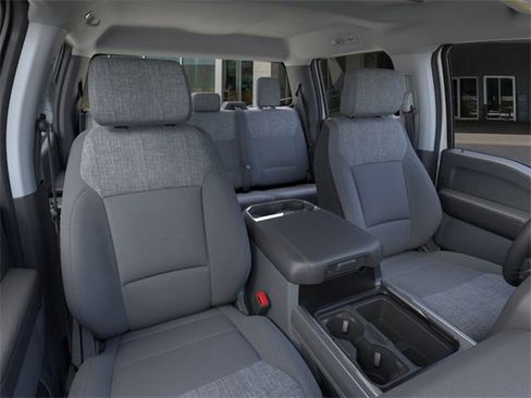New 2026 Ford F250 XLT w/ FX4 Off-Road Package image 10