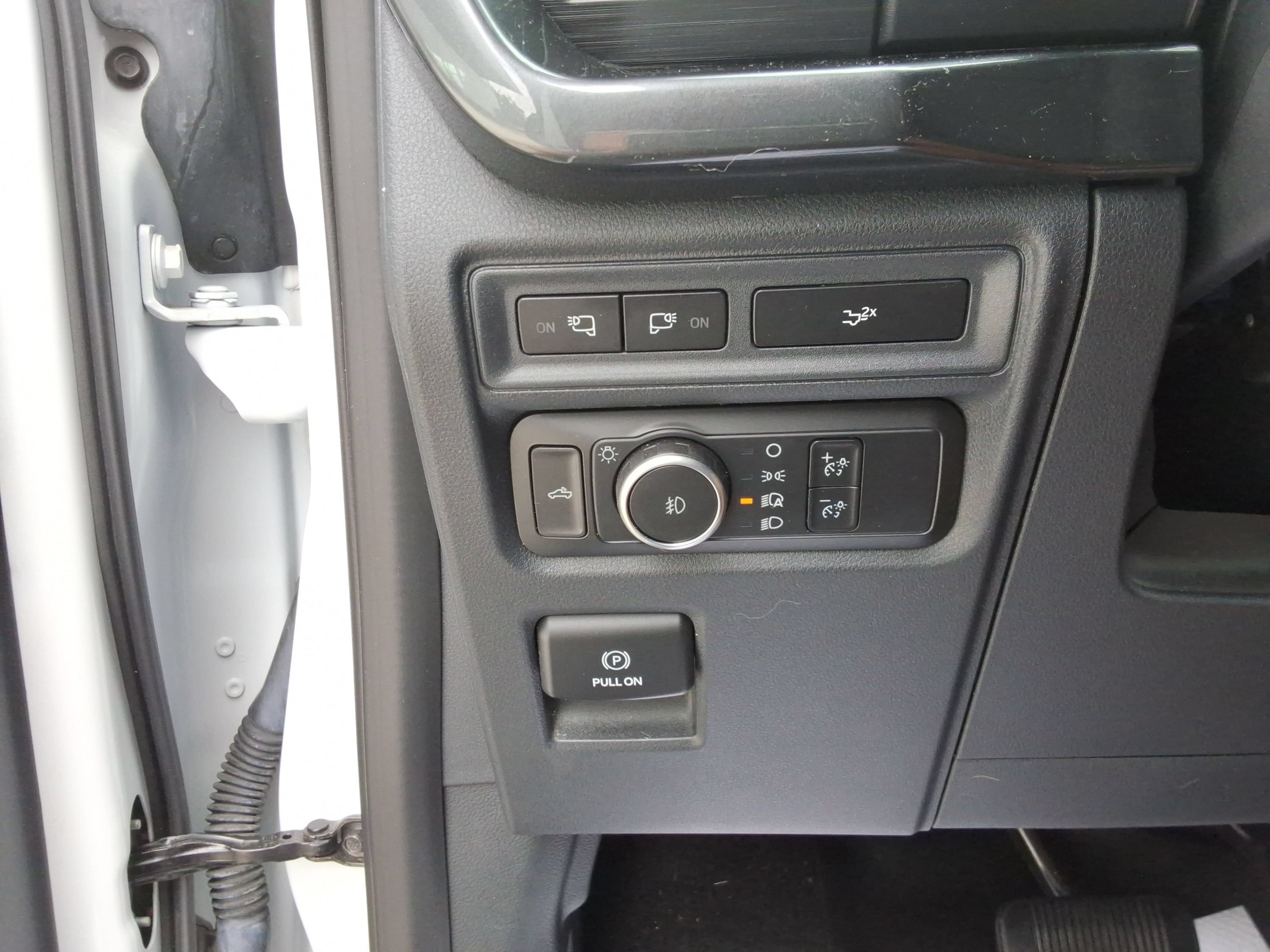 Used 2022 Ford F150 XLT w/ Equipment Group 302A High AWD/4WD image 21