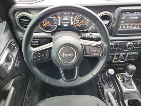 Used 2018 Jeep Wrangler Unlimited Sport S image 12
