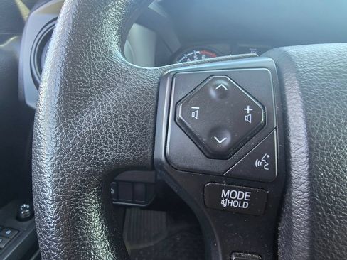 Used 2020 Toyota Tacoma SR w/ SR Convenience Package RWD image 23