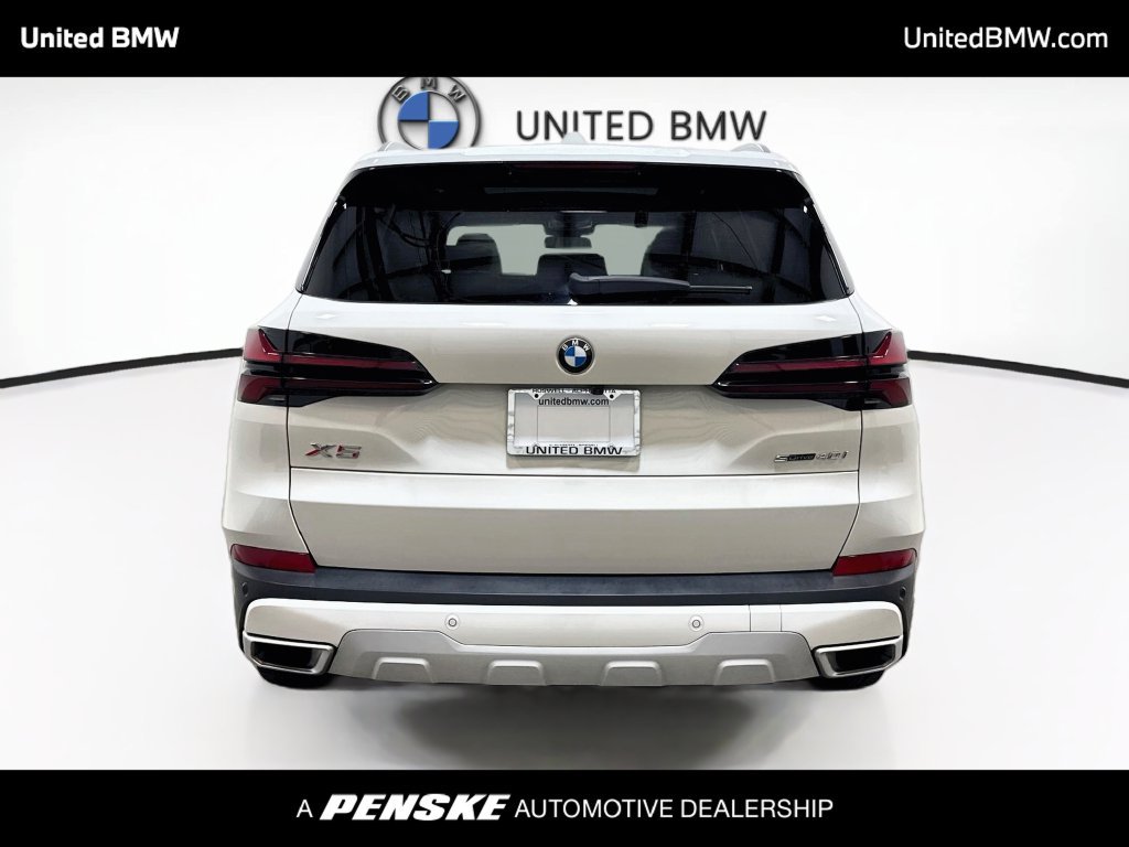 Used 2024 BMW X5 sDrive40i w/ Premium Package RWD image 6