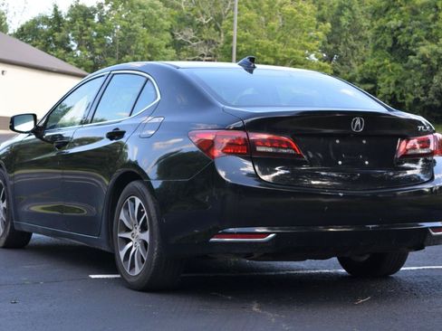 Used 2017 Acura TLX FWD image 7