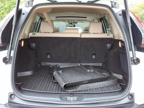 Certified 2022 Honda CR-V Touring image 6