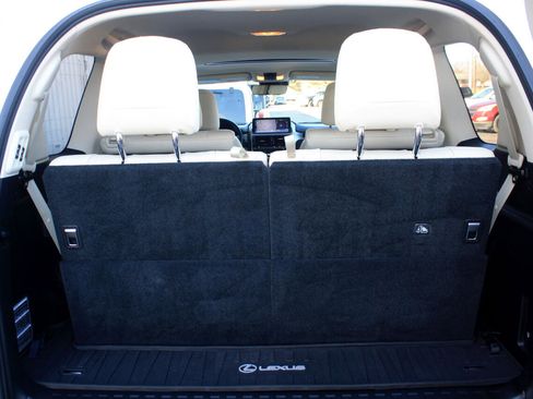 Used 2023 Lexus GX 460 Luxury w/ Sport Design Package image 8