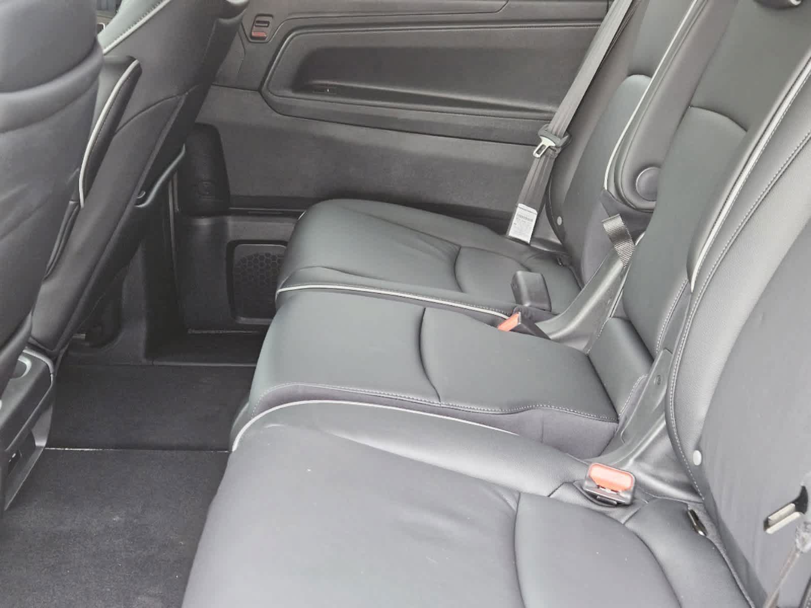 New 2027 Honda Odyssey Touring image 23