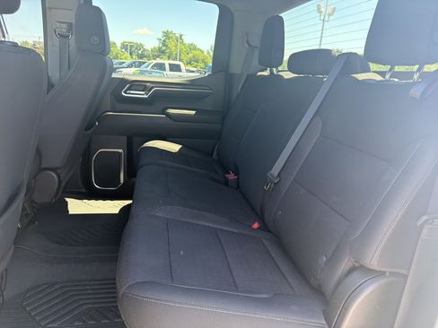 Used 2023 Chevrolet Silverado 1500 RST AWD/4WD image 13