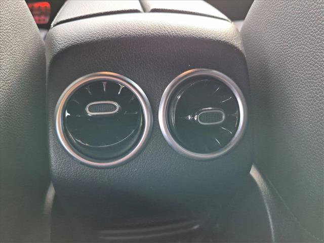 Used 2021 Mercedes-Benz GLA 250 image 17
