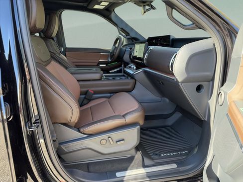 New 2026 Ford Expedition Max King Ranch AWD/4WD image 19