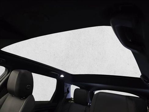 New 2026 Land Rover Discovery Sport Landmark AWD/4WD image 29