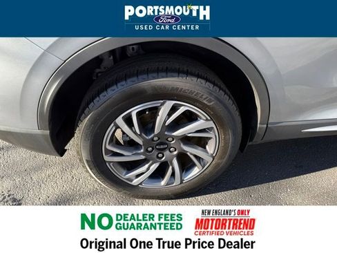 Used 2023 Lincoln Corsair AWD w/ Equipment Group 101A image 24