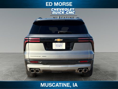 Certified 2025 Chevrolet Traverse LT image 4