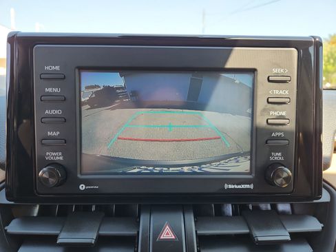 Used 2020 Toyota RAV4 LE w/ All Weather Liner Package AWD/4WD image 22