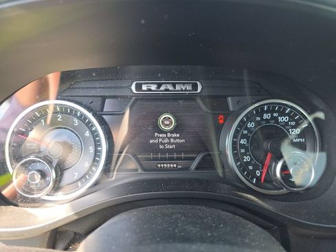 Used 2020 RAM 1500 Laramie AWD/4WD image 12