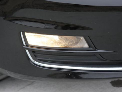 Used 2015 Volkswagen Golf TDI SEL image 21