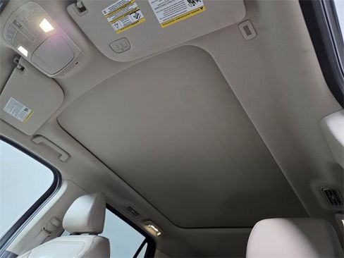 Used 2023 Ford Expedition Limited image 21