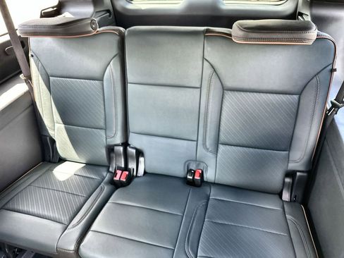 New 2026 GMC Yukon XL AT4 image 18