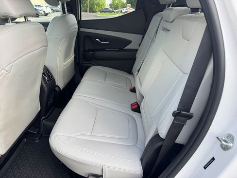Used 2025 Hyundai Santa Cruz SEL AWD/4WD image 14