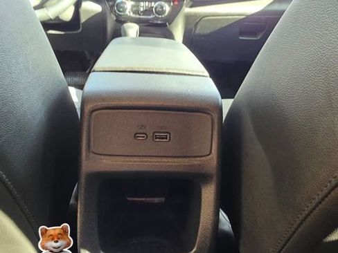 Used 2024 Chevrolet Trax LT w/ Driver Confidence Package image 21