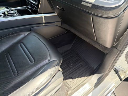 Used 2020 Mercedes-Benz G 550 w/ Exclusive Interior Package image 41