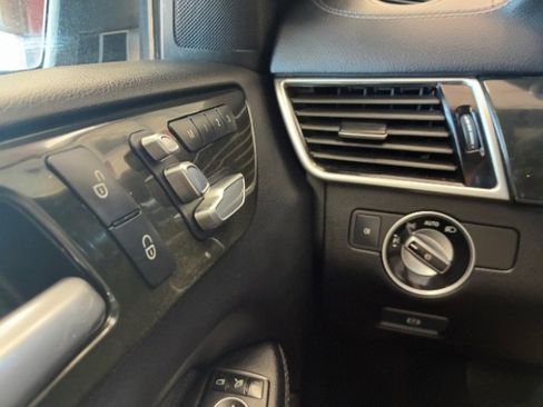 Used 2019 Mercedes-Benz GLS 450 4MATIC w/ Premium 1 Package image 22