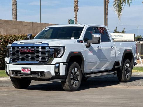 New 2026 GMC Sierra 2500 Denali w/ Max Trailering Package AWD/4WD image 8