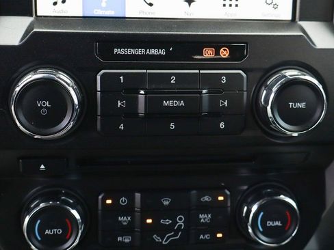 Used 2017 Ford F350 Lariat w/ Lariat Ultimate Package image 41