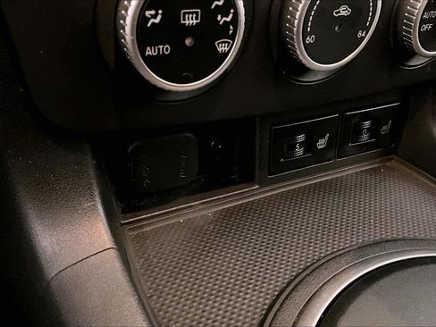 Used 2015 MAZDA MX-5 Miata Grand Touring image 30