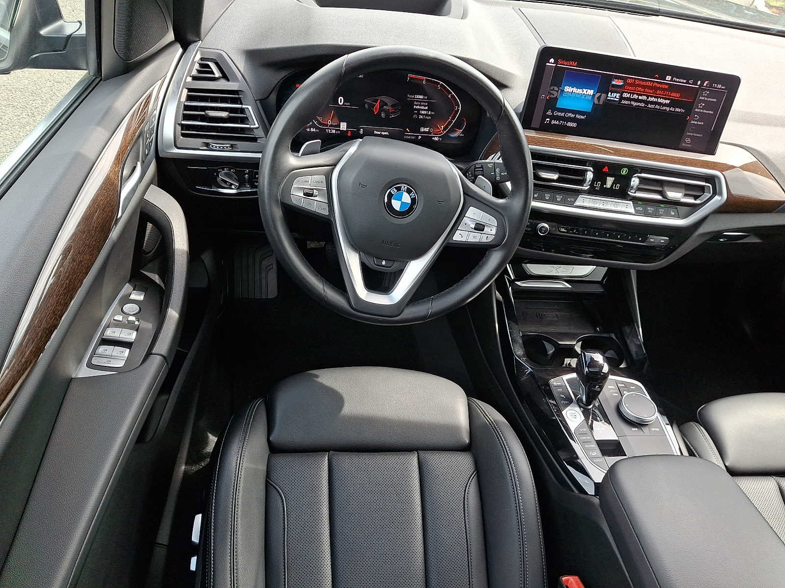 Used 2023 BMW X3 xDrive30i AWD/4WD image 12