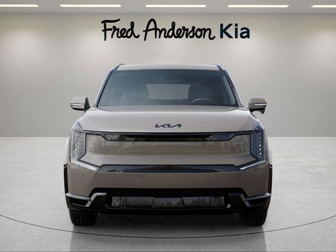 New 2026 Kia EV9 Land w/ Nightfall Edition Package image 25