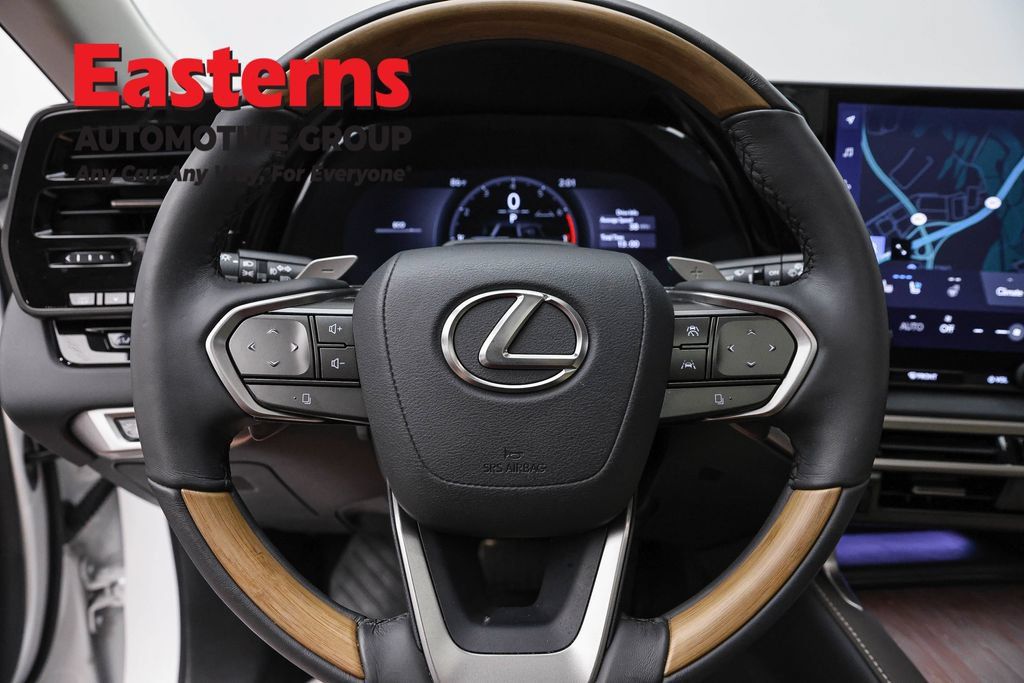 Used 2025 Lexus RX 350 AWD w/ Convenience Package image 12