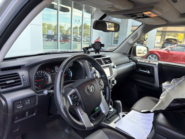 Used 2015 Toyota 4Runner SR5 Premium AWD/4WD image 8